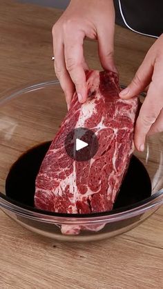 130K views · 1.8K reactions | Put the meat in soy sauce, I learned this trick at a 5-star steakhouse | Recipepad Roast Steak, Facebook Recipes, Dried Rosemary, With Mashed Potatoes, Steak Marinade, How To Dry Rosemary, Bay Leaves, Lamb Recipes, Roasts