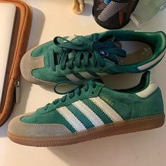 Love But Don’t Wear Enough In Hawaii Barely Worn!! The Best Sneaker And Will Always Be On Trend. Best Sneaker, Adidas Originals Shoes, Adidas Shoes Originals, Adidas Sneakers Women, Shoes Adidas, Adidas Samba Sneakers, Best Sneakers, Adidas Gazelle, Mens Green