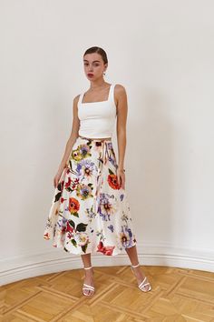 Wrap satin skirt is a simple touch of elegance to your casual wardrobe. Combine as with sneakers as with kitten heels wrap skirt, silk skirt, satin skirt, floral skirt, classy outfit, simple occasion wear, semi formal wear, semi formal attire, casual midi skirt, wrap skirt, everyday summer skirt, tea lenght skirt One size wrap style skirt (XS - XL size), in waist 100cm girth Length of skirt 80cm / 32" Silk Skirt Casual, Casual Satin Skirt, Satin Skirt Long, Skirt Classy, Skirt Circle, Midi Skirt Casual, Semi Formal Attire, Classy Skirts, Skirt Satin