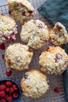 Jumbo raspberry white chocolate muffins on a wire cooling rack. Raspberry White Chocolate Muffins, Raspberry And White Chocolate Muffins, Raspberry Muffin Recipes, White Chocolate Muffins, French Toast Muffins, Raspberry White Chocolate, Chocolate Muffin Recipe