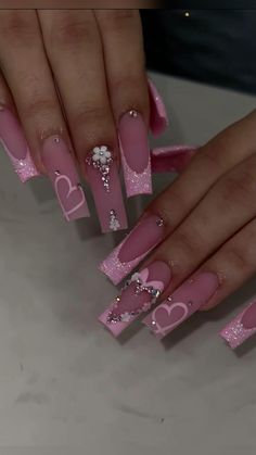 Paznokcie Hello Kitty, Quinceanera Nails, Unghie Sfumate, Nails Design With Rhinestones, Girly Acrylic Nails, Cute Acrylic Nail Designs, Long Square Acrylic Nails