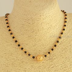 Fancy Mangalsutra, Modern Mangalsutra, Short Mangalsutra, Dainty Jewellery, Black Beads Mangalsutra Design, Mangalsutra Design, Black Beads Mangalsutra, Golden Beads, Gold Jewelry Simple Necklace