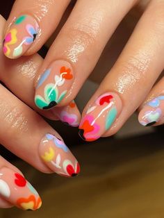 tropical flower beach nails Beach Nail Designs, French Tip Nail Designs, Cute Gel Nails, Beach Nails, Floral Nails, French Tip Nails, Flower Nails