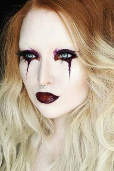 Vampire Makeup Tutorial, Vampire Makeup Looks, Christmas Makeup Simple, Backgrounds Wallpapers, Halloween Tattoo, Christmas Makeup, Happy Skin, Halloween Make Up