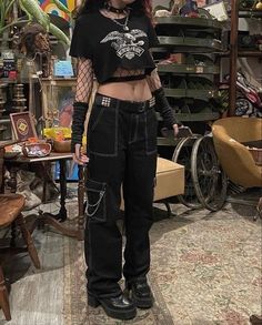 Moda Grunge, Alt Outfits, Aesthetic Grunge Outfit, Emo Outfits, Rock Punk, Alt Fashion, Swaggy Outfits, Goth Outfits, Alternative Outfits