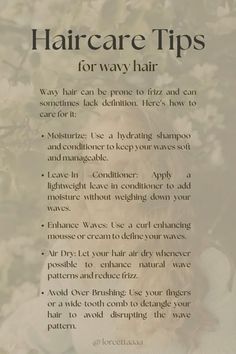 Stuff For Wavy Hair, Wavy Hair Guide, How To Take Care Of Naturally Wavy Hair, Hair Tips For Frizzy Wavy Hair, Hair Wash Routine For Wavy Hair, Hair Washing Routine For Wavy Hair, How To Style Naturally Wavy Hair Tips, Wavy Hair Styling Routine, Hair Tips For Wavy Hair