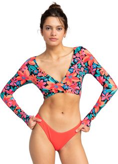 Crafted from recycled stretch fabric  the women's Floral Fiesta Crop Top long-sleeve rashguard is designed for performance  with long sleeves and a cropped fit that's great for active days in the sun. Long Sleeve Rashguard, Rash Guard Women, Roxy Women, Long Crop Top, Rei Co-op, Active Women, Rash Guard, Long Sleeve Crop Top, Roxy