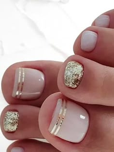 Beach Toe Nails, Pedicure Designs Toenails, Pedicure Colors, Nagellack Trends, Toe Nail Color, Pretty Toe Nails, Valentine Nails, Cute Toe Nails, Summer Toe Nails