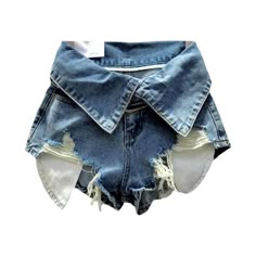 Introducing our 2023 Summer Collection's must-have item—distressed grunge denim shorts with a mid-waistline form and zipper & button closure! A harmonious blend of aged allure and today's spirited vogue pulse. these shorts are a traditional piece that will never go out of style.Why These Shorts are a Summer StapleCrafted to perfection. these shorts combine the best of both worlds—a classic silhouette with a couture-day shredded look. Enjoy the comfort of straight-legged denim. and experience the Outfits Hot, Grunge Denim, Birthday Outfits, Street Style Trends, Jeans For Short Women, Trendy Shorts, Distressed Denim Shorts, Denim Shorts Women, Dressy Outfits