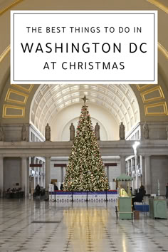 Plan your travel itinerary for Washington DC at Christmas and see the top attractions plus all the festive decorations Washington Dc Holidays, Dc Bucket List Washington, Washington Dc Secret Spots, Washington Dc Birthday Ideas, Christmas In Dc Washington Dc, Washington Dc 3 Day Itinerary, Washington Dc At Christmas, Washington Dc 5 Day Itinerary, Washington Dc Family Trip