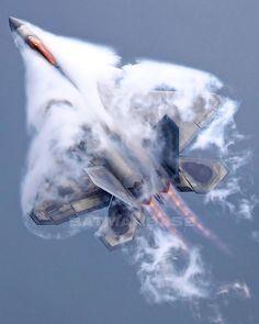 F-22A 433 WS WA/05-4096
#pacificairshow 

#f22 #f22raptor F22 Raptor Wallpapers, F 22 Raptor, Air Force Fighter Jets, Fighter Planes Art, Fighter Planes Jets, F 35 Lightning Ii, Stealth Aircraft, F22 Raptor