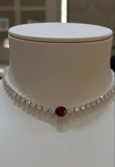 Jewelry To Buy, Money Aesthetics, Ruby Jewelry Necklaces, قلادات متدلية, Expensive Jewelry Luxury, Luxe Jewelry, Best Jewelry, Ruby Necklace, Classy Jewelry