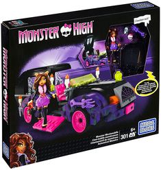 the monster high playset is in its box