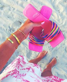 Preppy Lifestyle, Preppy Girl, Cute Preppy Outfits, Preppy Summer, Preppy Aesthetic, Prom Shoes, Dream Shoes, Workout Accessories