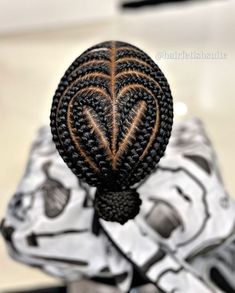 #stitchbraids  #cornrows #protectivestyles #hairfetishsuite Cornrows Styles For Black Women, Braids Hairstyles Cornrows, Big Cornrows, Hairstyles Cornrows, Cornrow Braid Styles, Hair Braid Patterns, Cornrows Natural Hair, Cornrow Braids, Short Box Braids Hairstyles