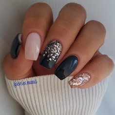 Bougie Nails Acrylic, Fancy Fall Nails, Call Nail Ideas, Ritzy Dips, Fall Dip Powder Nails, Classy Nails Design, Dip Powder Nail Art, Fall Dip Nails, Sns Nails Colors