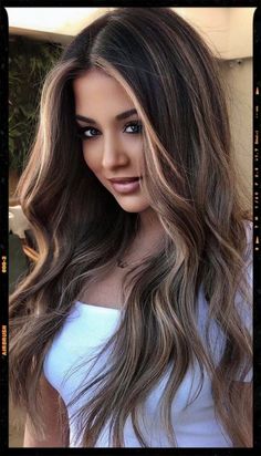 Hair Color Idea Dark Chocolate Brown Hair, Hair Shade, Rambut Brunette, Bombshell Hair, Framing Highlights, Chocolate Hair, Chocolate Brown Hair, Balayage Hair Dark