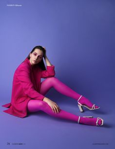 Colored Tights Photoshoot, Colorful Editorial Photoshoot, Colored Tights Outfit, Creative Fashion Photography, Pink Tights, Portrait Lighting, Colored Tights, Photoshoot Themes