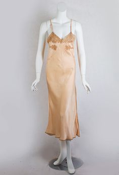 1930s Clothes, Late Art, 1920 Fashion, Retro Lingerie, Antique Clothing, Art Deco Period