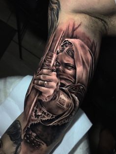 Best Bicep Tattoos Men, Inside Bicep Tattoo, Archer Tattoo, Inside Of Arm Tattoo, Herren Hand Tattoos, Black Dragon Tattoo, Lion Tattoo Sleeves, Knight Tattoo