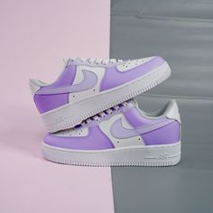 Enhance your sneaker game with our Lavender Purple Air Force 1s. These custom shoes feature a unique colorway that will make you stand out from the crowd. Made with high-quality materials and expert craftsmanship, these sneakers will provide both comfort and style. Elevate your look with these must-have shoes. The perfect gift for friends, family, that special someone, or yourself ✨ ★Design made by independent artist, inspired by Nature, Flowers, Anime etc. 💯 Brand New & Authentic. 👨‍🎨 Handcrafted with attention to detail. ❤️ Waterproof and scratchproof. ✈︎ Free Worldwide Shipping. 👌 Easy ordering process with secure payment options. Flowers Anime, Lv Sneakers, Custom Af1, Air Force 1s, Unique Sneakers, Air Force 1 Custom, Purple Sneakers, Sneaker Lovers, Custom Air Force 1