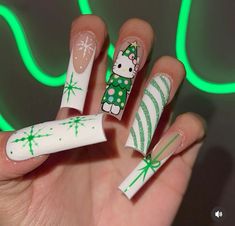 Hello Kitty Christmas Nails, Christmas Nail Inspo, Kitty Nails, Kitty Christmas, Hello Kitty Nails, Hello Kitty Christmas, Christmas Nail, Cute Acrylic Nails, Cosmetology