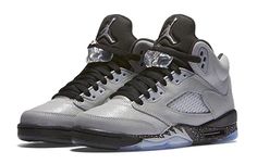 (GS) Air Jordan 5 Retro 'Wolf Grey' 440892-008 (AJ5/SNKR/High Top/Basketball) Jordan V, Nike Air Jordan 5, Nike Sacai, Kicks Shoes, Sneaker Magazine, Shoes Sneakers Jordans, Jordan 5 Retro, Womens Air Jordans, Air Jordan 5 Retro