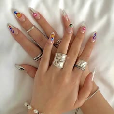 Long Nails Inspiration, Nails Inspiration Autumn, Korean Nail Art, Colorful Nail, Edgy Nails, Simple Acrylic Nails, Clothes And Shoes, Silver Nails, Nail Art Ideas