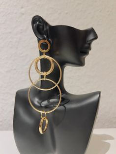 This Dangle & Drop Earrings item by KikwetuCrafts has 27 favorites from Etsy shoppers. Ships from Germany. Listed on Sep 3, 2024 Concentric Circles, Jewelry Elegant, African Jewelry, Sophisticated Design, Brass Earrings, Elegant Earrings, Classic Elegance, Earrings For Women, Statement Pieces