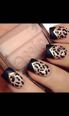 Shared by Utilisateur privé. Find images and videos about black, nails and gold on We Heart It - the app to get lost in what you love. Kutek Disney, Leopard Prints, Gold Nail, Animal Print Nails, Nails Glitter