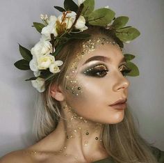 Earthy Goddess, Fairy Make-up, Goddess Look, Makeup Zombie, Fantasy Make-up, Halloweenský Makeup, Halloween Make-up Looks, Festival Make Up, Drag Make-up