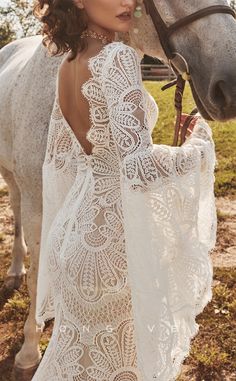 Blanche Bridal, Wedding Dresses Sydney, Calla Blanche, Lace Applique Wedding Dress, Western Wedding Dresses, Hippie Wedding, Romantic Wedding Dress, Exquisite Gowns, Boho Wedding Dress Lace