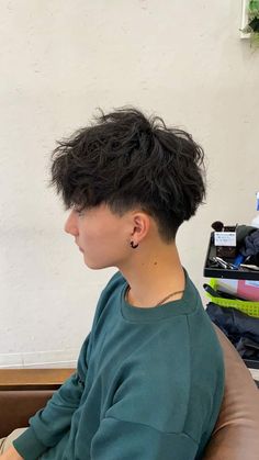 Curly Asian Hair, Long Messy Hair, Edgars Haircut, Tapered Hair, Asian Haircut, Taper Fade Haircut, Mens Hairstyles Thick Hair