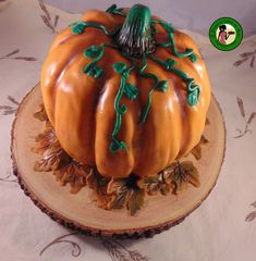 there is a cake that looks like a pumpkin