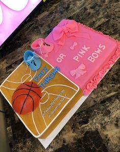 Baddie Gender Reveal, Gender Reveal Ideas For Party Basketball Theme, Basketball Theme Gender Reveal Ideas, Gender Reveal Ideas Black People, Basketball And Bows Gender Reveal, Gender Reveal Food Ideas, Unique Gender Reveal, Basketball Gender Reveal