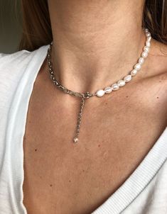 Freshwater Pearl chain necklace is handmade from the best materials. You can buy it as a gift for a friend, sister, mother. SIZE OF THE MATERIALS : The pearls are 6-7 mm (0.23 - 0.27 inch). The chain diameter is 0.5 cm (0.19 inch). NECKLACE LENGTHS: You can choose the size of the necklace. Every necklace has an extender chain. If you want CUSTOM SIZE for the necklace please write to DM. IMPORTANT INFORMATION: *Created in a pet-free and smoke-free home. * Perfect for someone with sensitive skin * White Chain Necklace With Pearl Pendant For Layering, Trendy White Chain Necklace With Pearl Pendant, Pearl Chain Necklace As A Gift, White Pearl Charm Chain Necklace For Layering, Pearl Chain Necklace Gift, Gift Pearl Chain Necklace With Silver Chain, Everyday Silver Pearl Chain Necklace, Pearl And Chain Necklace, Minimalist Necklace Silver