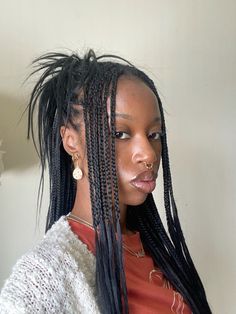 Beyonce Hairstyles Braids, No Part Box Braids, Moesha Layered Braids, Natural Looking Box Braids, Individual Braid Hairstyles, Jet Black Box Braids, Knotless Buss Down