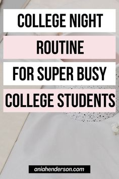 college study routine College Notes Aesthetic, College Night Routine, College Student Humor, College Student Gifts Christmas, College Student Aesthetic, College Girl Halloween Costumes, Make Friends In College