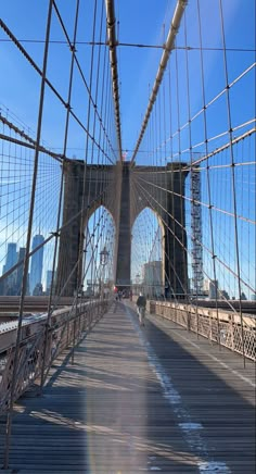 City skyline, NYC, Inspiration, photography, Brooklyn Bridge Brooklyn New York Aesthetic, Brooklyn Bridge Aesthetic, Brooklyn Wallpaper, Brooklyn Bridge Wallpaper, Brooklyn Aesthetic, Nyc Bridge, Nyc Brooklyn Bridge, New York Bridge, Little Italy Nyc