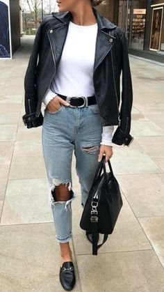 10 Ways To Nail The Smart Casual Dress Code - Society19 UK Denim On Denim, Beauty Inspo, Winter Mode, Leather Jacket Outfits, Outfit Jeans, 가을 패션