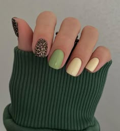 Short Nail Ideas, Sheer Nails, Square Nail Designs, Modern Nails, Spring Styles, Short Square Nails, Minimal Nails, Chic Nails