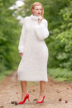 White Long Sleeve Sweater Dress For Winter, White Sweater Dress For Fall Party, Elegant Long White Sweater Dress, Oversized White Sweater Dress For Spring, White Knitted Long Sleeve Sweater Dress, White Long Sleeve Sweater Dress For Party, Cozy White Sweater Dress For Winter, Oversized Cozy Dress For Spring, White Midi Sweater Dress For Fall