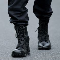 Spring Summer Shoes, Military Shoes, Boots Outfit Men, Military Combat Boots, Combat Boots Men, Black Boots Men, Mens Hiking Boots, Military Combat, Mens Winter Boots