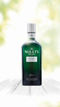 Raise your holiday spirits with NOLET’S Silver Gin that features real botanicals of rose, peach and raspberry. NOLET’S Gin has no carbs, no sugar, is gluten-free and only 117 calories per 1.5 oz Serve. No Carbs, Peach Raspberry, Rose Peach, Kosher Recipes, Dry Gin, Gin Cocktails, Liquor Store, No Sugar, Bar Drinks