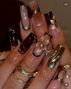 Custom Press On Nails, Chrome Nails, 18th Birthday, Makeup Inspo, Short Nails, Cute Nails, Press On Nails, Nail Inspo, Nail Care