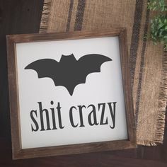 Halloween Funny Signs, Fall Decor Wood Signs, Halloween Sign Ideas Diy, Diy Wood Halloween Signs, Fall Words Signs, Halloween Signs Diy Wood Crafts, Halloween Diy Signs, Diy Halloween Signs Wood