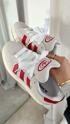 #shoe #inspo #aesthetic #summer #trendy #adidas #college #pretty #shoesaddict How To Style Adidas Campus 00s, Red Campus 00s, Red Campus 00s Outfit, Trending Shoes 2024, Adidas 00s Campus, Red Campus, Girly Sneakers, Sneakers Head, Sneakers Aesthetic