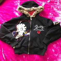 Betty Boop Hoodie, Betty Boop Y2k, Y2k Zip Up Hoodie, Mcbling Fashion, Trashy Outfits, 2000s Fashion Outfits, Estilo Punk, Y2k Outfits, Baggy Pants