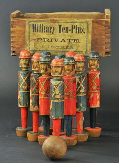 Victorian Toys, Medieval Era, Lata Vintage, Metal Toys, Tin Toys, Wool Applique, Vintage Games, Children's Toys, Toy Soldiers