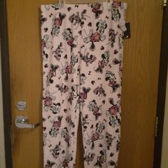 Nwt Never Worn Disney Minnie Mouse Pink Pajama Pants 3x Length 42 Inseam 29 100 % Polyester Pink Pajama Pants, Mickey Cartoons, Striped Pajama Pants, Bibbidi Bobbidi Boo, Pink Pajama, Pajama Bottoms Womens, Blue Lounge, Fleece Pajama Pants, Flannel Pajama Pants